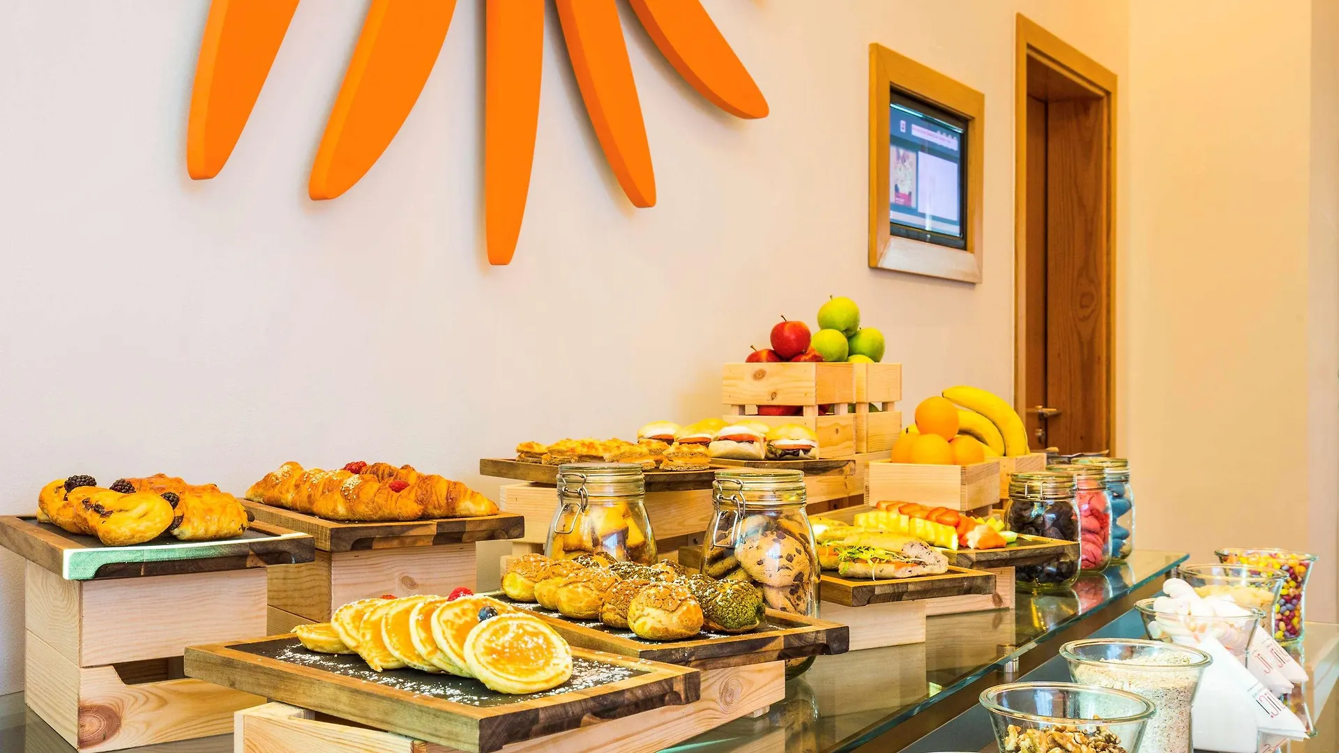 Ibis Mall Avenue Dubai