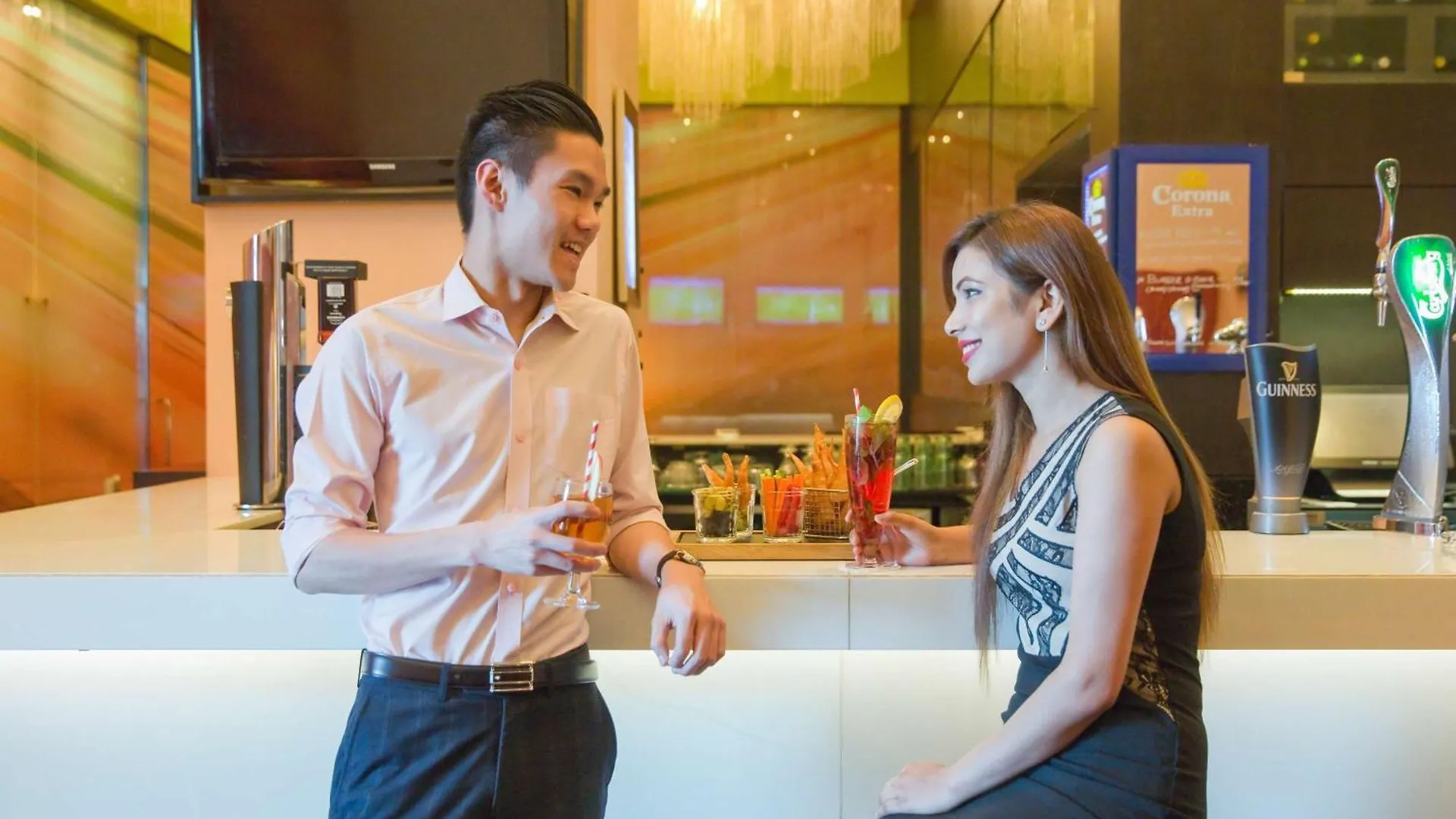 Ibis Mall Avenue Dubai Hotell