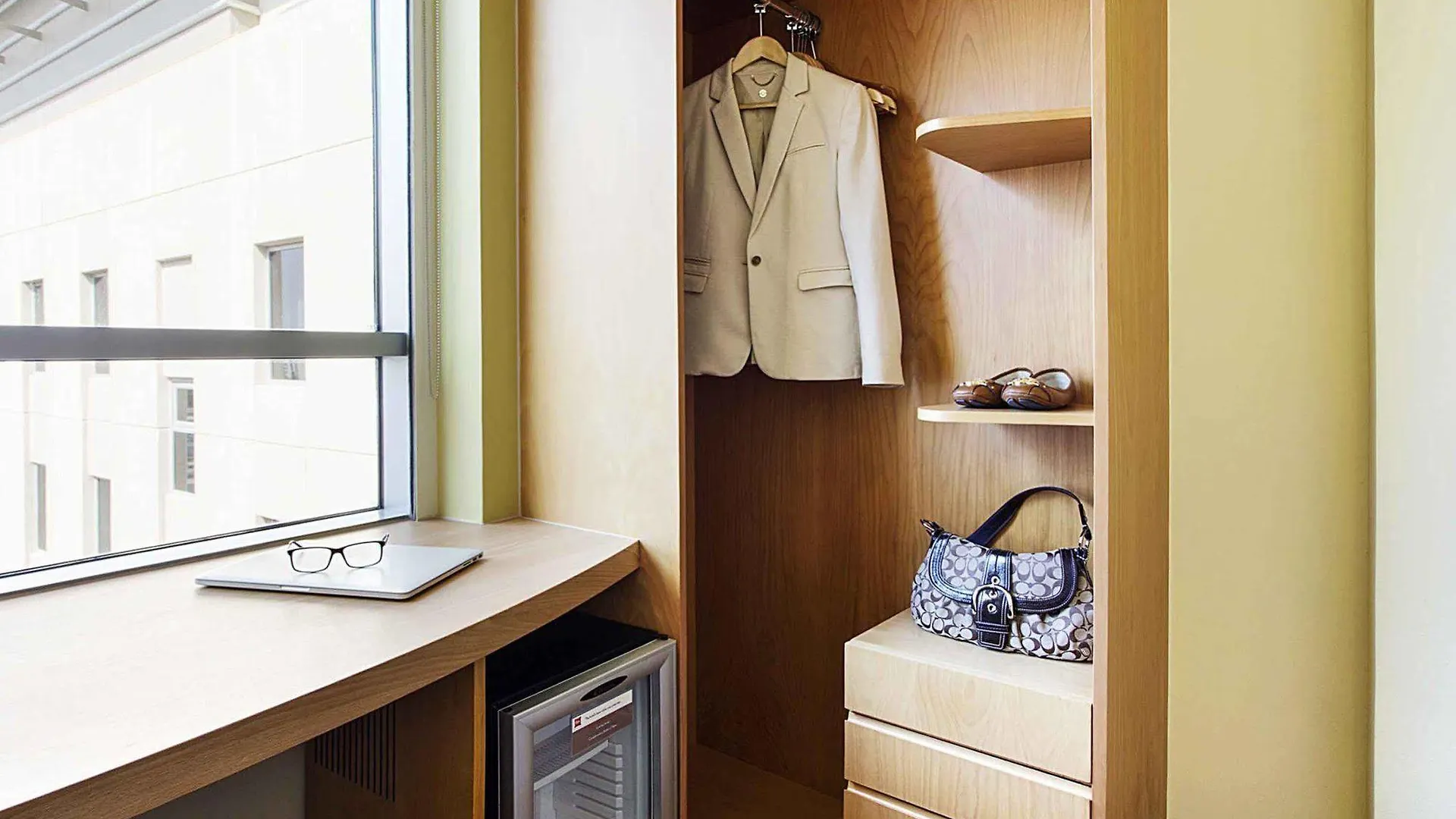 *** Hotell Ibis Mall Avenue Dubai Förenade Arabemiraten